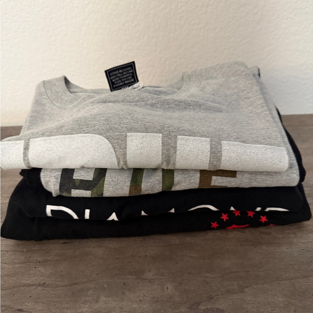 Vintage street wear Graphic T-Shirt bundle
